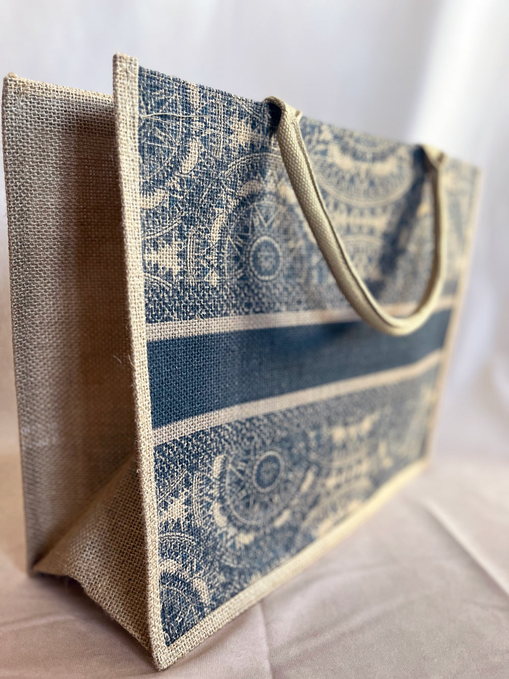 NAVY TOTE BAG